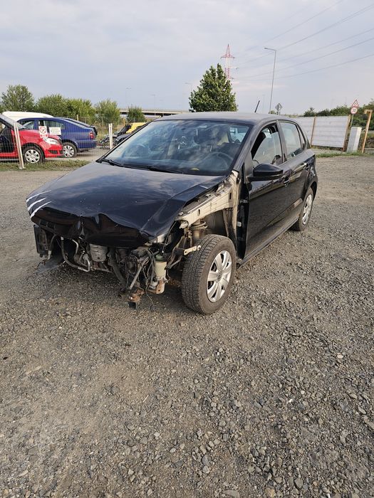 Dezmembrari piese vw polo 6r anu 2011, benzina 1,2 cod motor ,cgp kw 51 ,negru