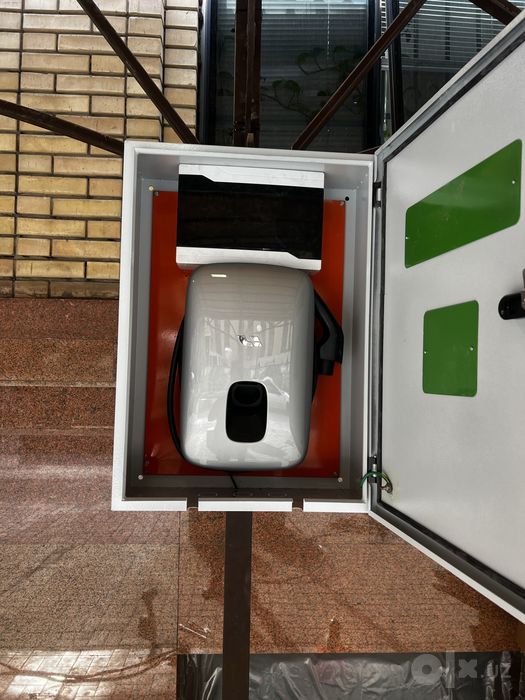Elektrocar Zaryadka ustanovka