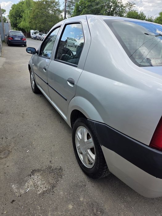 De vanzare 1300 E An 2007 AC