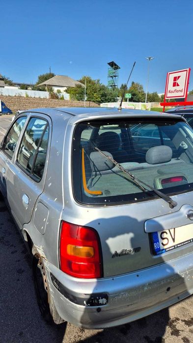 Nissan Micra 1.0 benzină – 998 cmc – 5 uși – pentru reparație sau dezmembrări