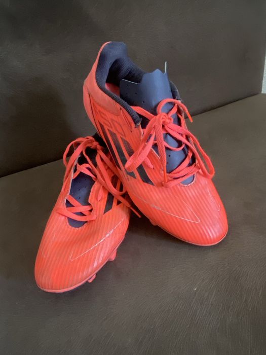 Adidas F50 de gazon
