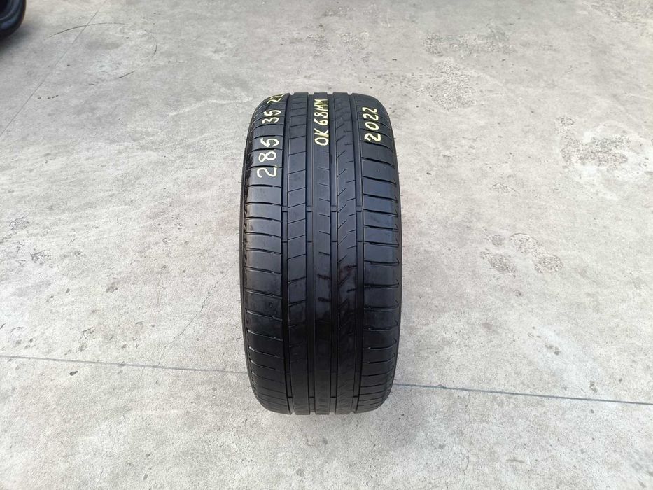 O anvelopa vara 285 35 22 bridgestone turanza T005 cu 6,8 mm 2022
