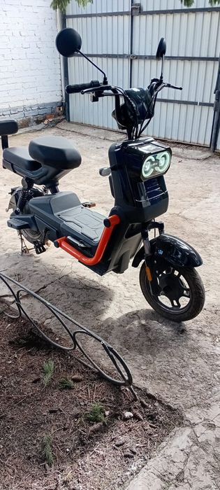 Продам электроскутер