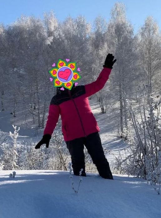 Лыжный костюм в отличном состояний