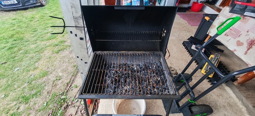 Gratar Grill Miester