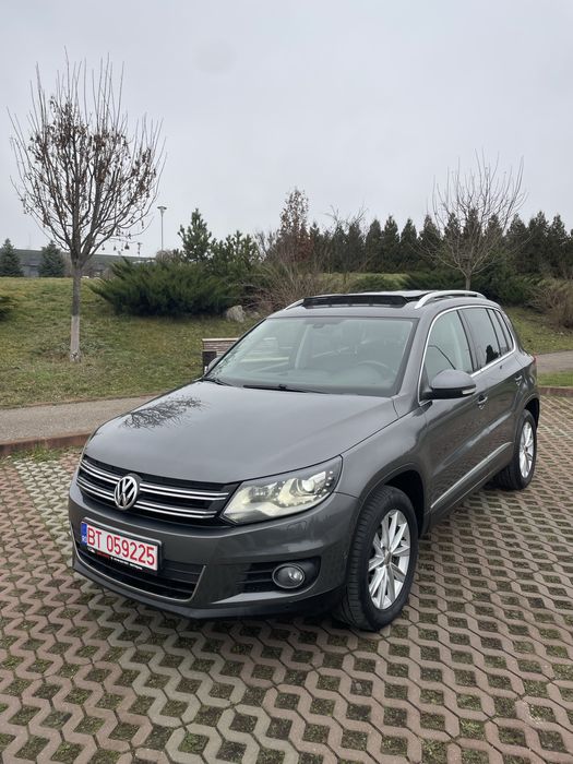 Volkswagen tiguan  model Carat
