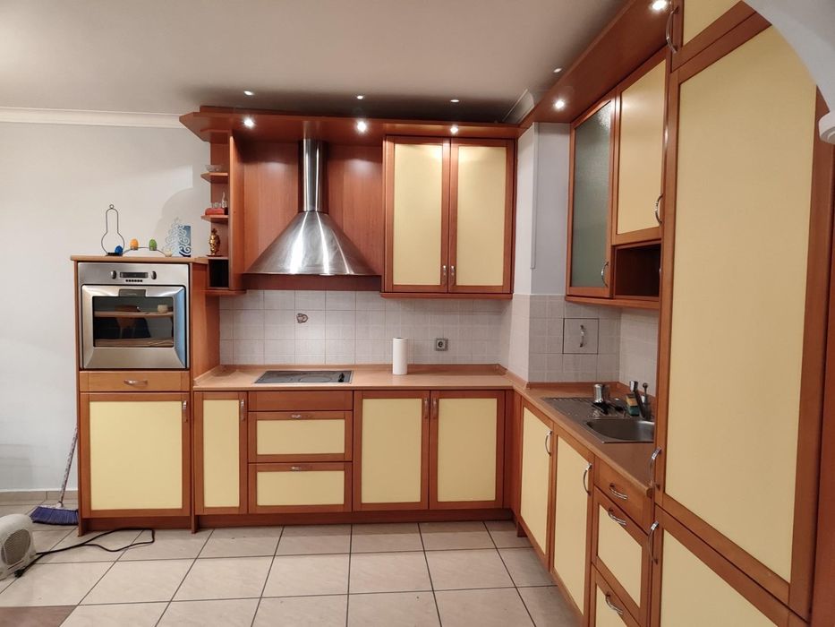 Дава се под наем Двустаен апартамент в София, Витоша - 85 кв.м за 797.64 € - Снимка #1