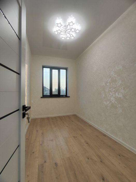 Уч Хоз Новый Евро Дом 4 ком 2 этажа  1.2 сот (базарчик)