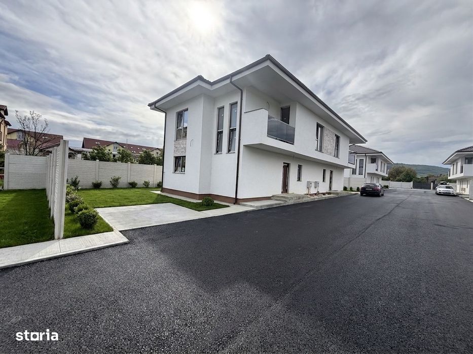 Duplex modern de vanzare in Floresti – Muzeul Apei