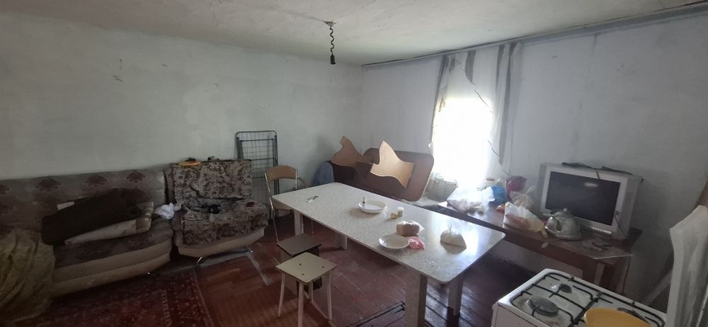 Продаётся дом 6 комнат Мира 27