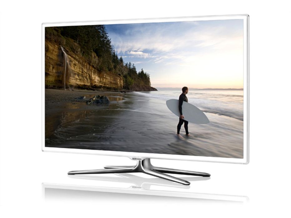 Samsung телевизор 40 инча модел UE40ES6710