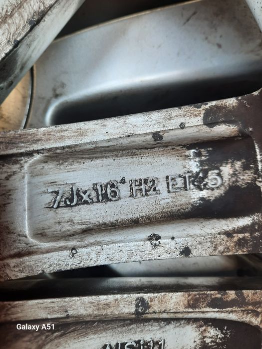 Ляти джанти с гуми 5×112,16цола