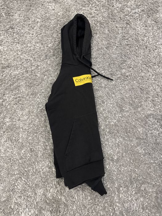 Оригинален суитчър Calvin Klein