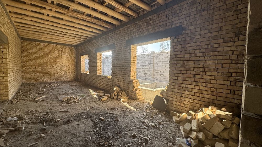 Уй сттмлади куриб битилмаган