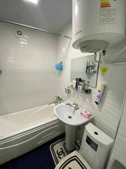 Фарғона шаҳар Ал-Хоразимий МФЙ Қувасой кўчаси 177-уй 16-хонадон.