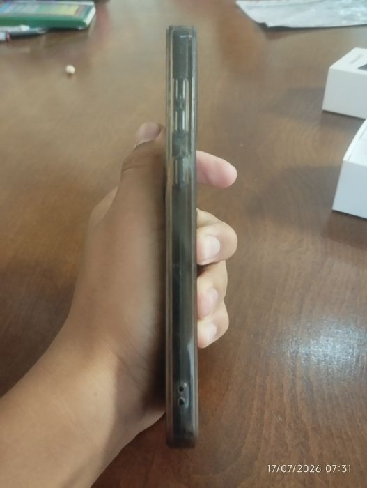 Samsung A02 holat ideal 32gb narxini kelishamz.