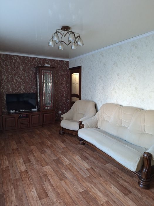 Продам 3 комнатную квартиру