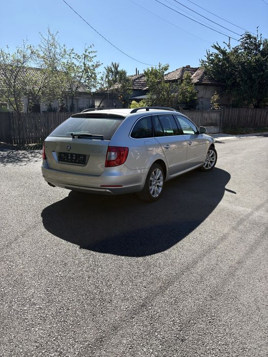 Skoda superb 2.0 tdi 140cp automata Family