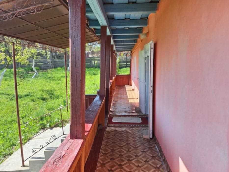 Vând sau schimb cu garsoniera casă în Ceanu Mare(Valea lui Cati)