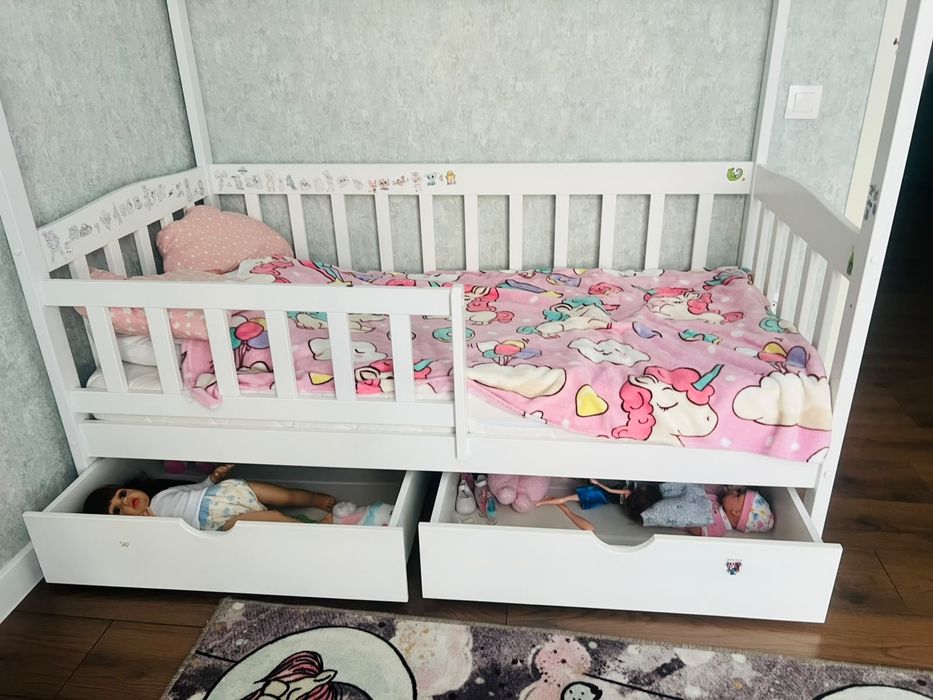 Продам детскую кровать