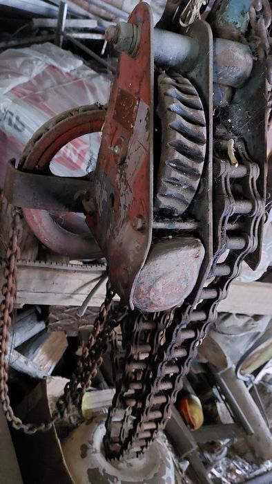 Продам таль ручную 3-5т.