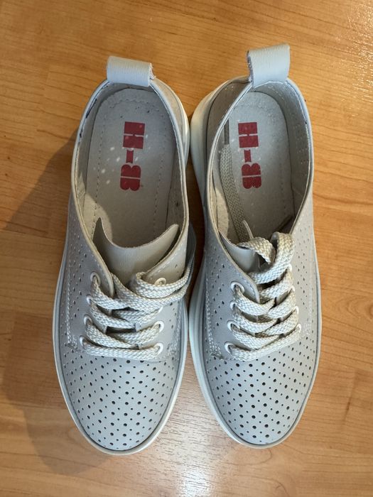 Обувки от естествена кожа