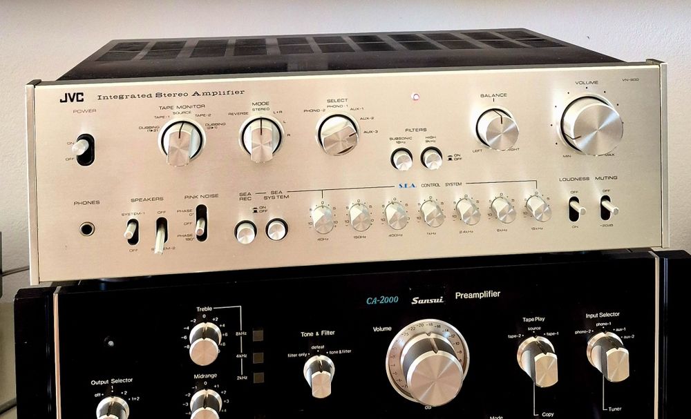 Statie JVC VN900 amplificator