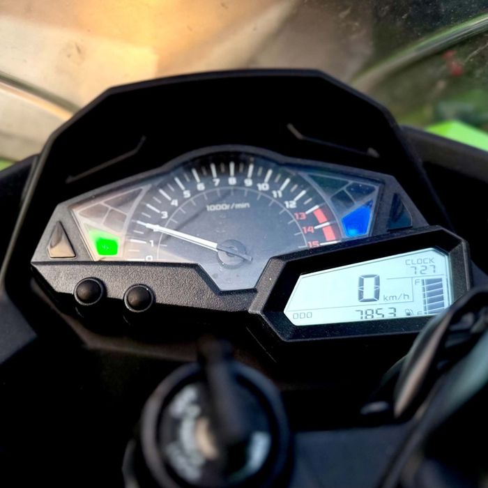 Kawasaki ninja 300