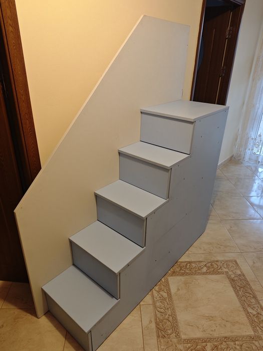 Scara pentru pat supraetajat