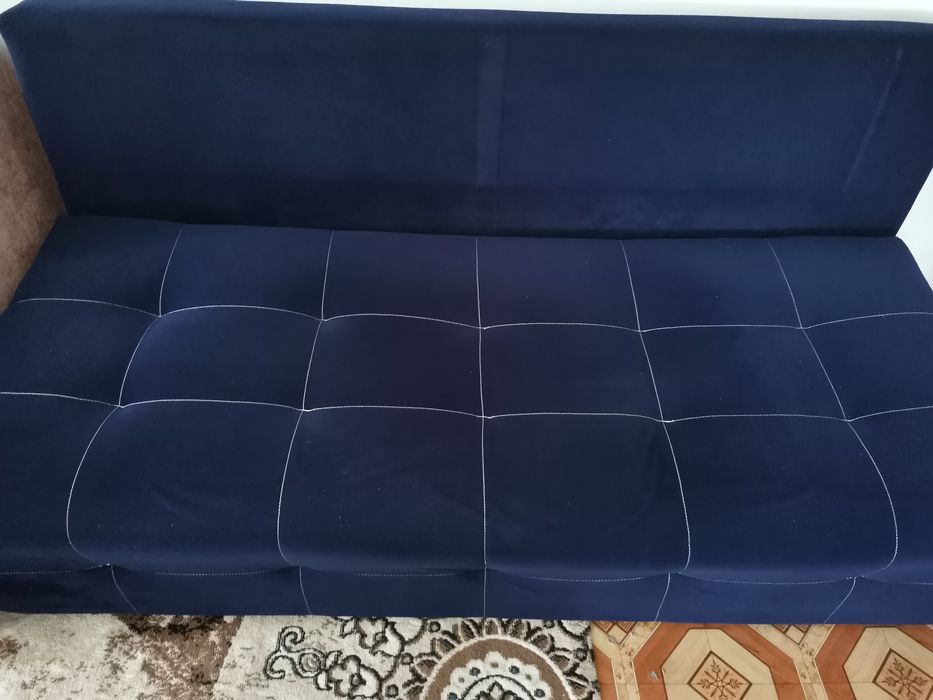 Срочно продам 2 дивана