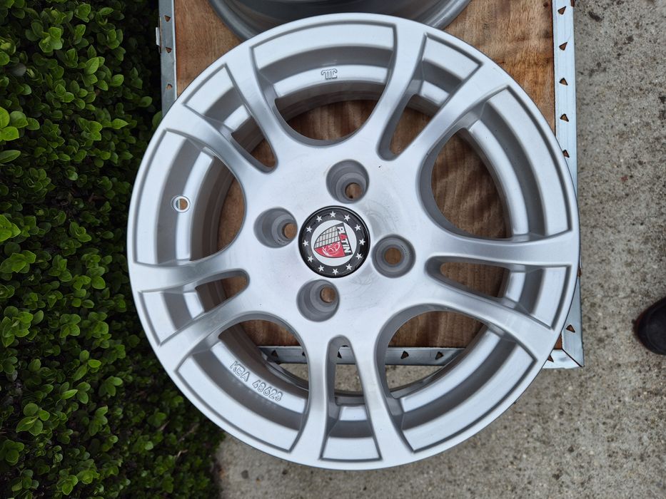 Джанти Anzio 14 цола 4х100 , 5.5j et40 Renault  Vw Toyota  Honda