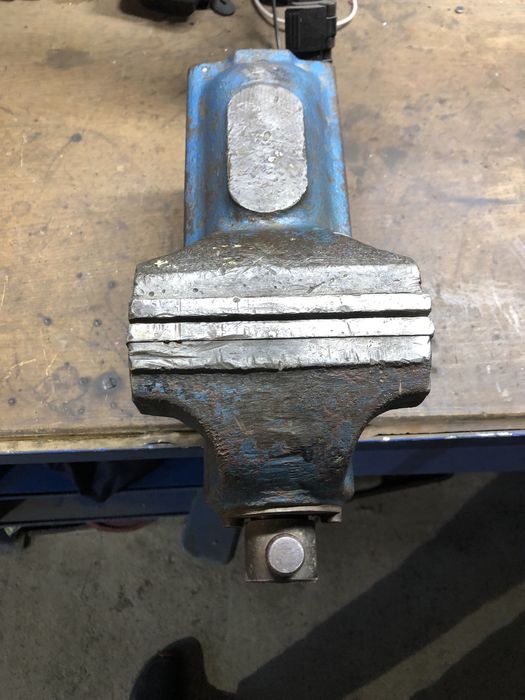 menghina nemteasca de 125mm  in stare perfecta