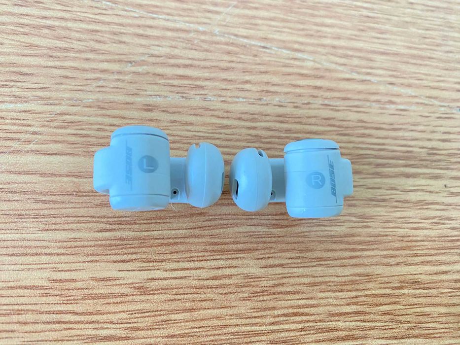 Bose Ultra Open Earbuds, True Wireless, Bluetooth, Microfon, IPX4, White Smoke