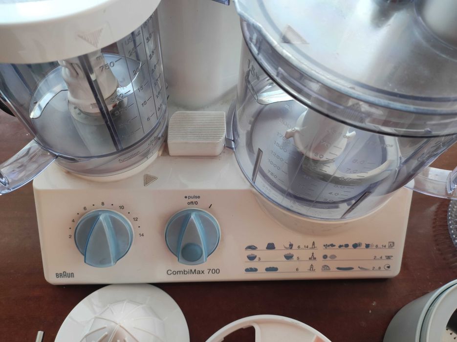Кухонный комбаин BRAUN