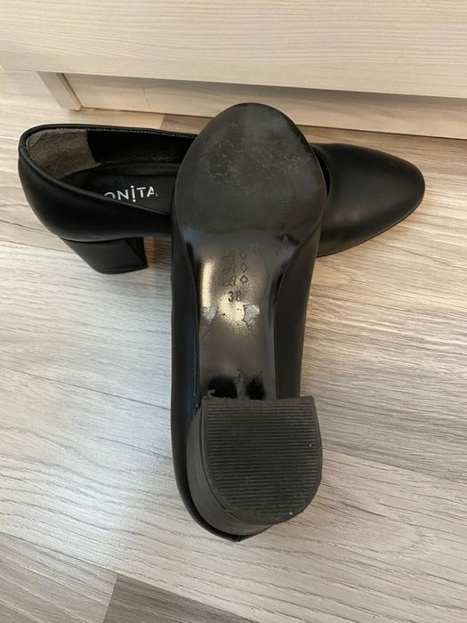 Дамски обувки на ток