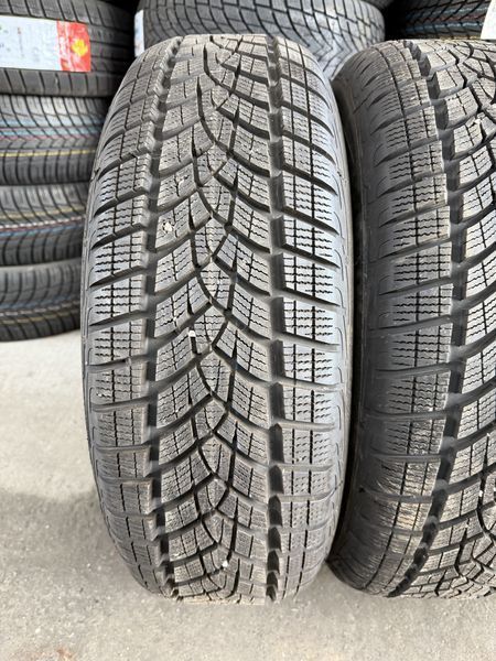 215/65/17 GOODYEAR 4бр