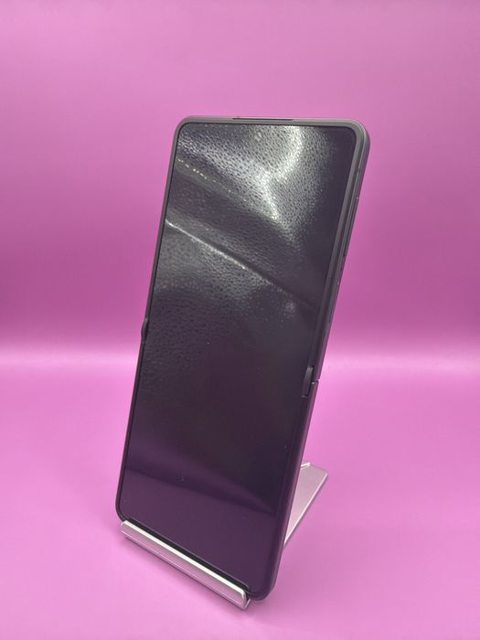 SAMSUNG Z FLIP 8 256GB •Matei Amanet Margeanului•58320 T