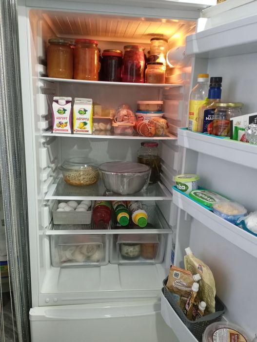 Продам холодильник