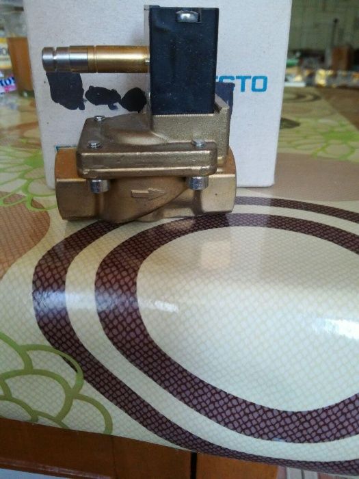 Электромагнитный клапан Festo