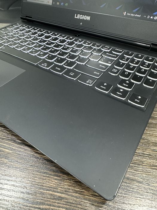 мощный 12-ядерный i7 ноутбук Lenovo LEGION Y530, для графики и игр