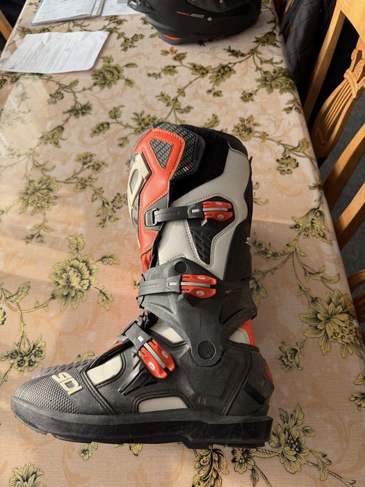Vand cizme enduro sidi