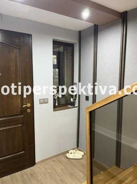 Продава се Къща в Пловдив, Кючук Париж - 180 кв.м за 1037 €/кв.м - Снимка #13