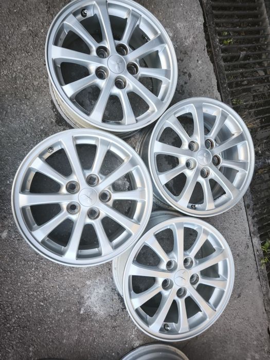 16" оригинални алуминиеви джанти за Mitsubishi Outlander,Asx...