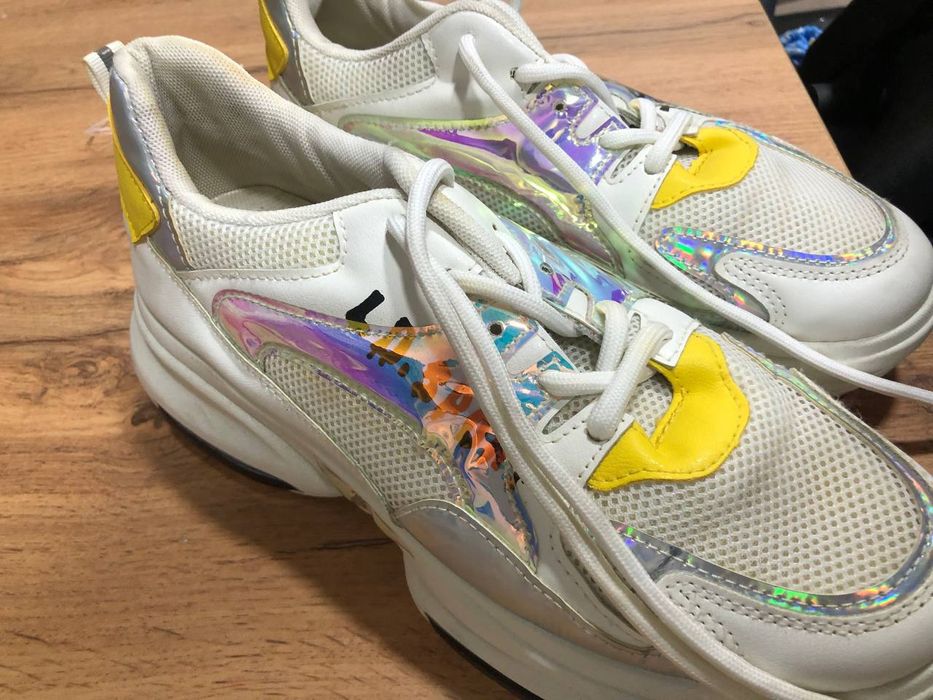 Кроссовки 40 размер