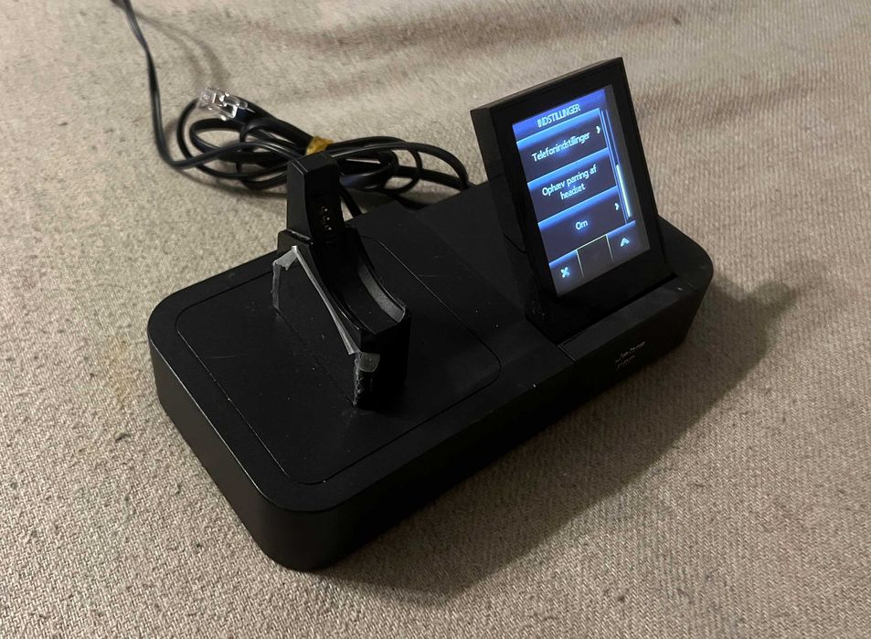Baza Jabra Pro 9400BS touchscreen Bluetooth DECT stare foarte buna