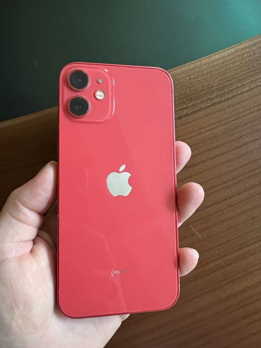 Телефон iPhone 12 mini