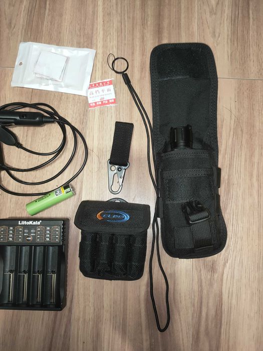 Vand set lanterna drumetie / vanatoare