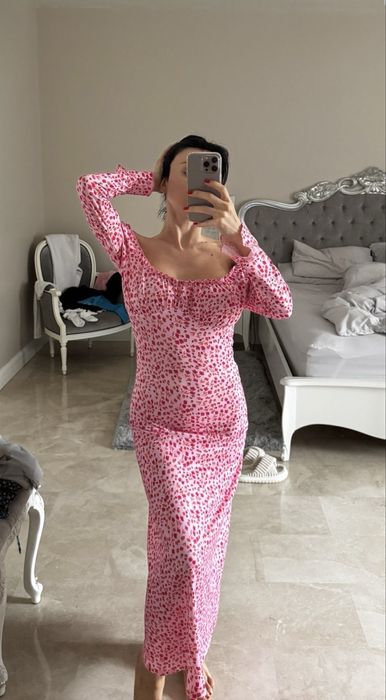 Рокля Shein xs размер