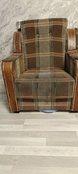 Отдам бесплатно 2 кресла