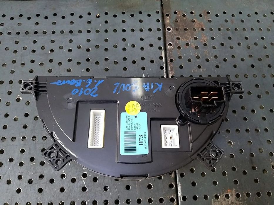 Panou comanda clima ac kia soul 972502kxxx